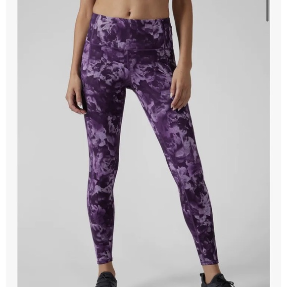 Athleta Pants - Athleta Rainier Purple Printed Tight High Rise Leggings Size Medium